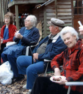 Dining - Ann Wallace, Mary Lee Stapp, Bobby Black, Henrietta McGuire